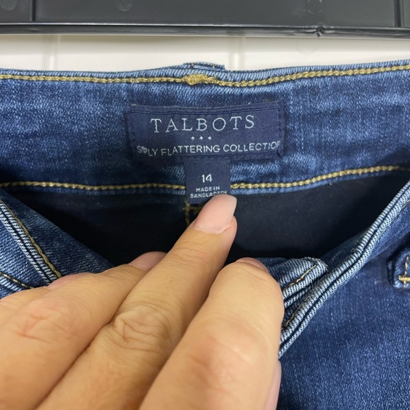 Talbots straight leg Jean (1 of 2 pairs) - Picture 3 of 5